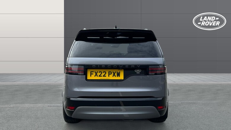 Land Rover Discovery 3.0 D300 R-Dynamic SE 5dr Auto Diesel Station Wagon